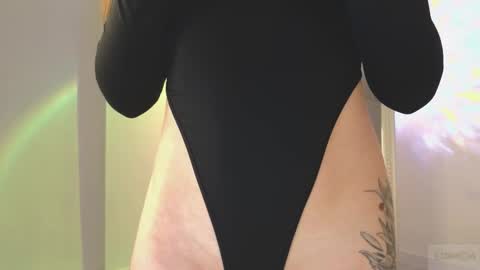 Nicole online show from November 30, 10:03 pm