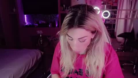 Nicole online show from June 16, 4:57 am