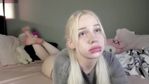 Mary online show from October 12, 2:58 am