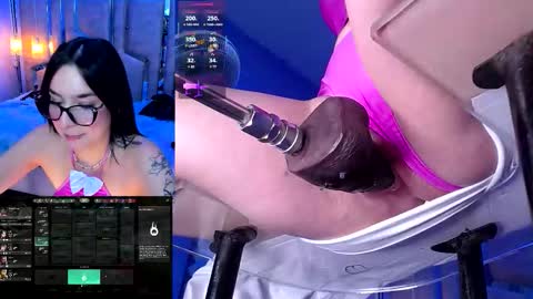 Nicole online show from March 3, 3:07 pm