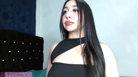 Nicolle online show from December 16, 6:36 pm