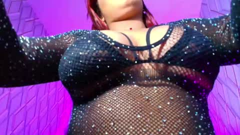 Snapshot of nicolletaylorq chatting on October 1, 5:23 am Nicolle Miley online show from October 1, 5:23 am