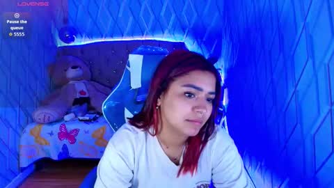 Snapshot of nicolletaylorq chatting on September 9, 2:33 am Nicolle Miley online show from September 9, 2:33 am