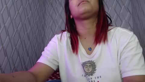 Snapshot of nicolletaylorq chatting on January 6, 2:15 am Nicolle Miley online show from January 6, 2:15 am