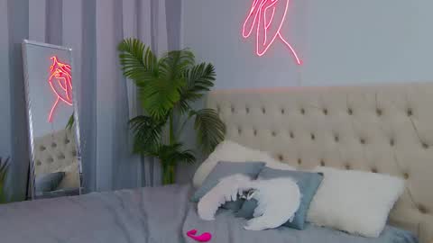 NicolRos online show from May 29, 4:38 pm