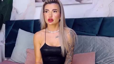 Iris online show from October 18, 7:33 am