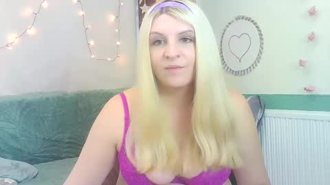 niki_leex online show from October 24, 9:49 am