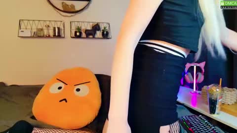 Kitty Chatte online show from March 2, 7:54 am