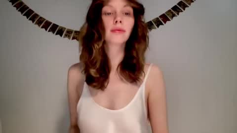 Snapshot of nikki_mi chatting on January 12, 10:12 am Nikki online show from January 12, 10:12 am