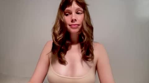 Snapshot of nikki_mi chatting on September 25, 10:03 am Nikki online show from September 25, 10:03 am