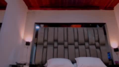     online show from November 23, 12:07 pm