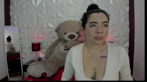 Nikole online show from January 5, 3:00 am