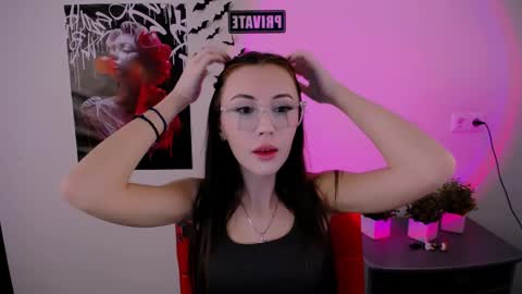 nikonara_ online show from March 11, 10:29 am