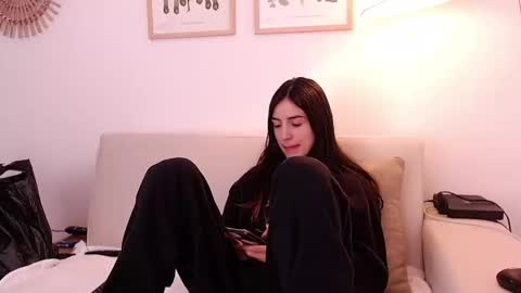Snapshot of nikyastark chatting on January 21, 11:02 pm Niky A Stark online show from January 21, 11:02 pm