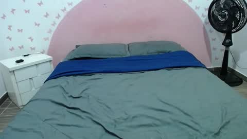 nila online show from December 16, 1:00 am