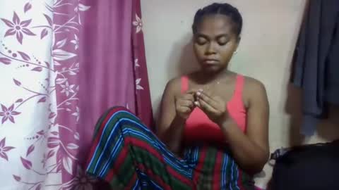 nilah online show from March 26, 8:05 am