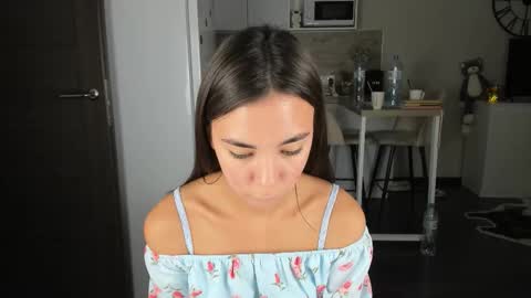 Bella online show from October 31, 9:41 pm