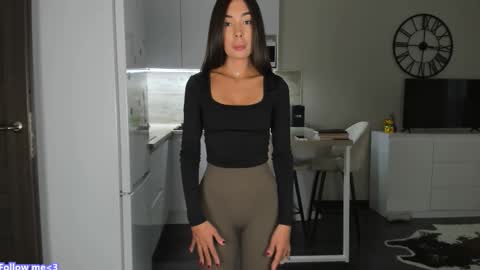 Bella online show from October 15, 6:27 am