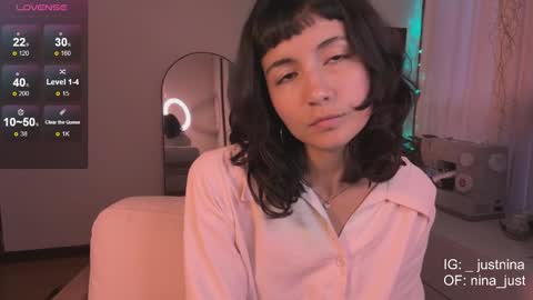 Snapshot of nina_just chatting on January 18, 10:39 pm Nina. online show from January 18, 10:39 pm