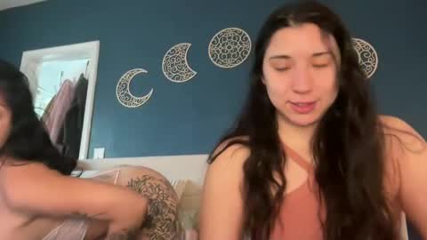 nina_lovez online show from February 10, 4:36 pm