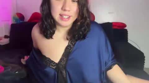 nina_lovez online show from December 21, 5:17 pm