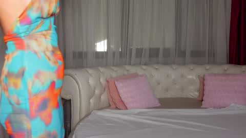 Snapshot of ninacrystal chatting on March 7, 6:57 am NinaCrystal online show from March 7, 6:57 am