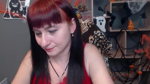 ninaflawlees online show from October 30, 2:07 pm