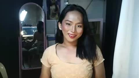 Nina online show from October 22, 2:27 am