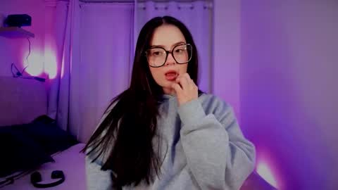 Snapshot of ninavolkov chatting on October 15, 10:34 pm ninavolkov online show from October 15, 10:34 pm