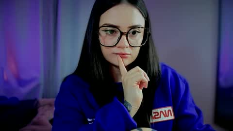 Snapshot of ninavolkov chatting on October 8, 10:58 pm ninavolkov online show from October 8, 10:58 pm