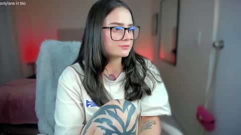 Snapshot of ninavolkov chatting on March 12, 11:12 pm ninavolkov online show from March 12, 11:12 pm