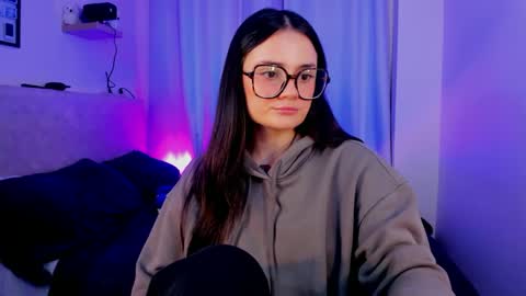 Snapshot of ninavolkov chatting on October 1, 11:53 pm ninavolkov online show from October 1, 11:53 pm