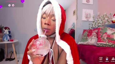 NINI  online show from December 24, 1:17 pm