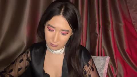 Snapshot of niravoid chatting on October 29, 7:05 pm niravoid online show from October 29, 7:05 pm