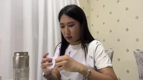 Snapshot of niravoid chatting on September 21, 6:50 pm niravoid online show from September 21, 6:50 pm