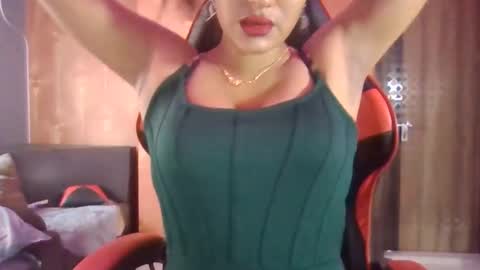 Snapshot of nisha_baby chatting on September 11, 6:47 am Nishu online show from September 11, 6:47 am