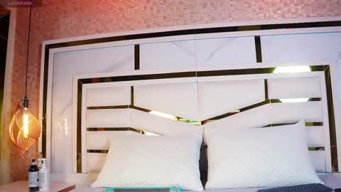 Nixx  online show from February 1, 3:05 am