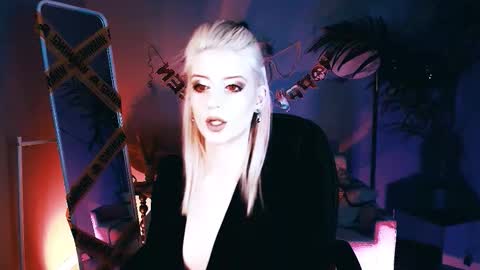 Snapshot of noah_elmer chatting on October 23, 11:00 pm REAL name LiaDM are always open online show from October 23, 11:00 pm