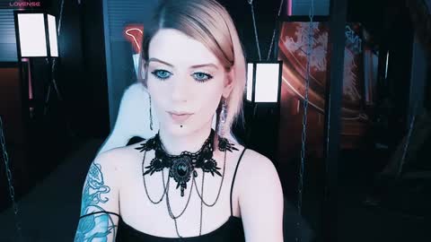 Snapshot of noah_elmer chatting on January 8, 7:34 pm REAL name LiaDM are always open online show from January 8, 7:34 pm