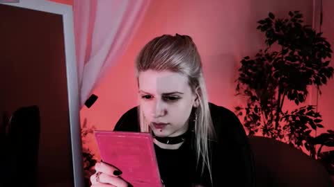 Snapshot of noah_elmer chatting on October 7, 10:14 pm REAL name LiaDM are always open online show from October 7, 10:14 pm