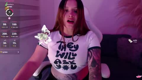 noah_white3 online show from October 31, 4:03 am