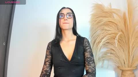 Noami Rose  online show from January 11, 11:32 pm