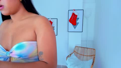 Melissa  online show from December 17, 12:22 pm