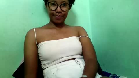 noellah online show from November 29, 11:36 am