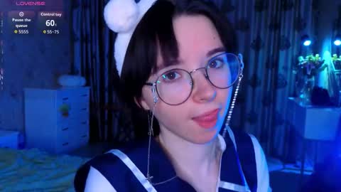 Nora Failure online show from November 6, 1:39 pm