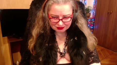 Snapshot of norma_gin chatting on December 28, 6:18 pm miss Tress online show from December 28, 6:18 pm