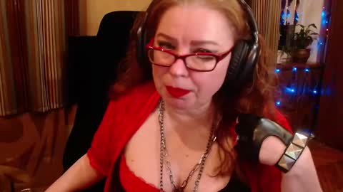 Snapshot of norma_gin chatting on October 8, 11:31 pm miss Tress online show from October 8, 11:31 pm
