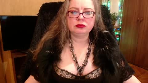 Snapshot of norma_gin chatting on December 13, 8:58 pm miss Tress online show from December 13, 8:58 pm