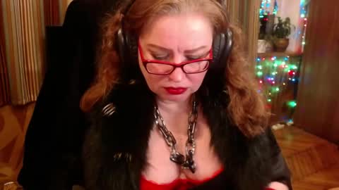 Snapshot of norma_gin chatting on October 17, 7:06 pm miss Tress online show from October 17, 7:06 pm