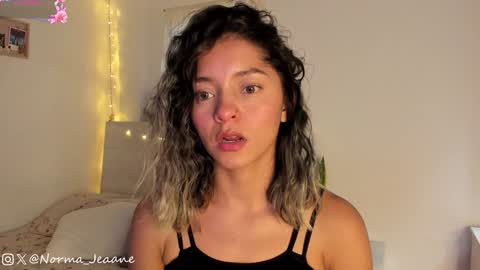 Snapshot of norma_jeaane chatting on January 23, 9:18 pm Norma Jeaane online show from January 23, 9:18 pm